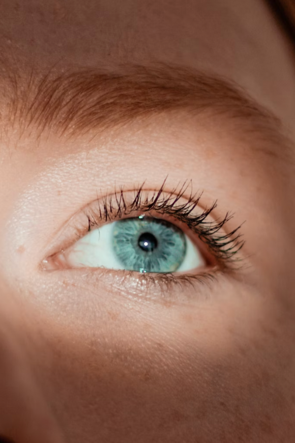 Uneven lash lift? Here’s what to do