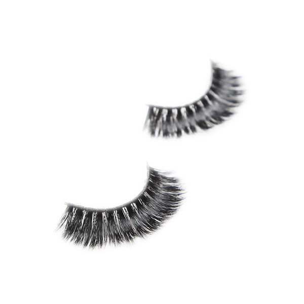 Are Magnetic Lashes Safe?