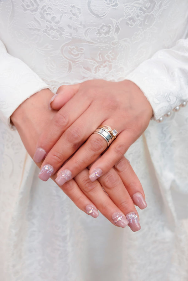 Nail the Look: Achieving Perfect Nails on Your Wedding Day