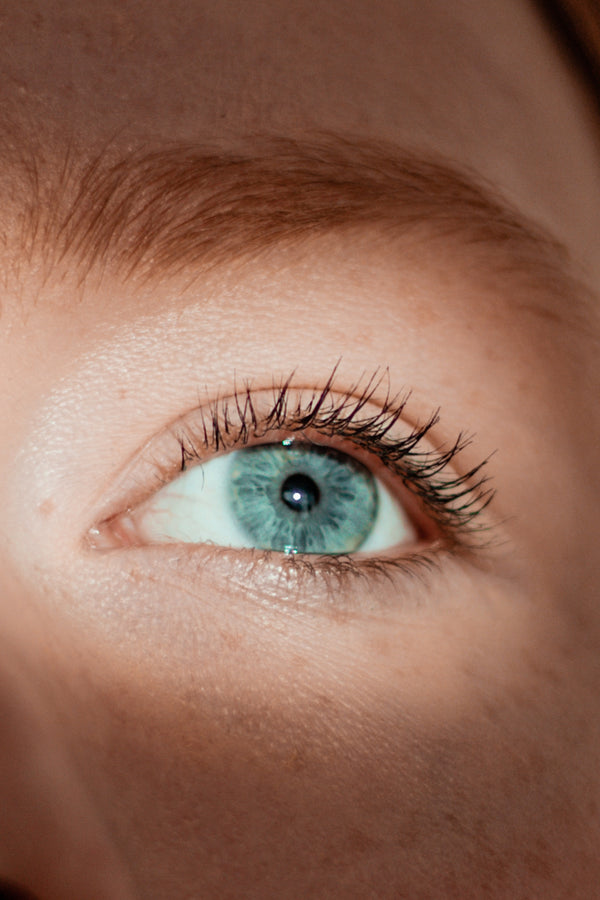 Lashes Stuck Together After a Lash Lift? Here's What You Need to Do