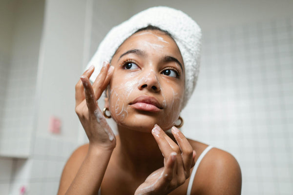 How long after a lash lift can I wash my face?