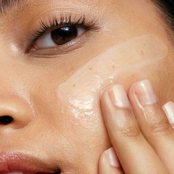 Traveling Soon? Here are Some Tips for Protecting your Skin on The Go